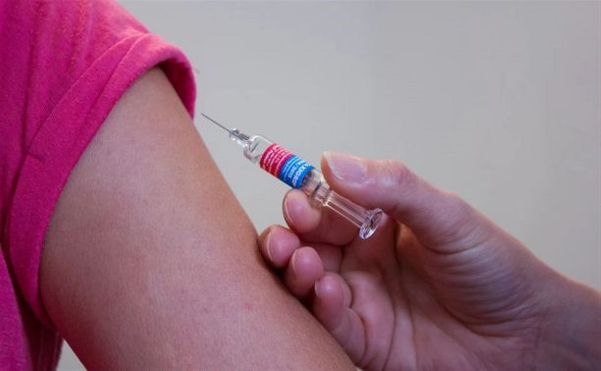 Законно ли решение Роспотребнадзора об обязательной вакцинации, комментируют юристы