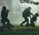 Военные на Сахалине не дали "террористам" проникнуть в штаб