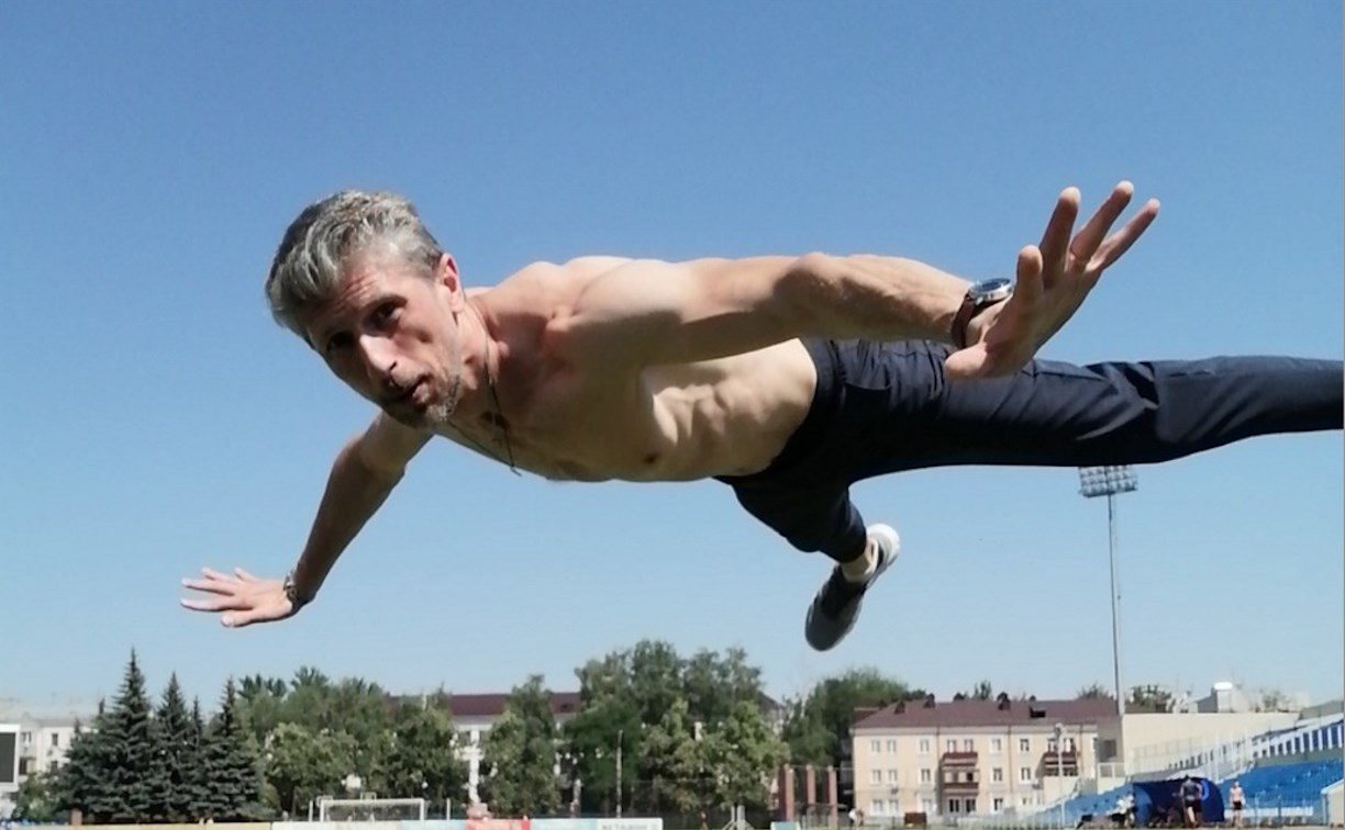 В Курильск прибыл долгожданный фитнес-хореограф