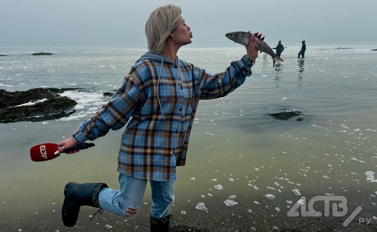 "Главное, не жадничать": как съёмочная группа АСТВ охотилась на селёдку вместе с рыбаками