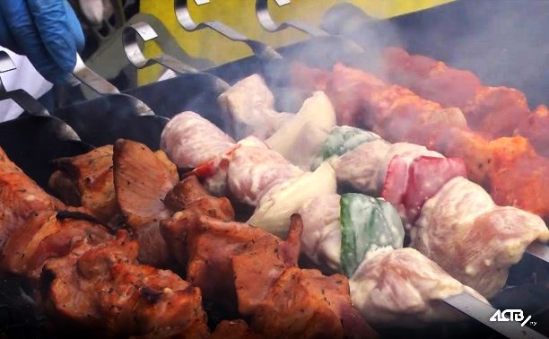 Секреты вкусного шашлыка открыли сахалинцам Секреты вкусного шашлыка открыли сахалинцам