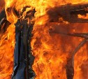Автомобиль за три миллиона сжёг разозлённый на работодателя сахалинец