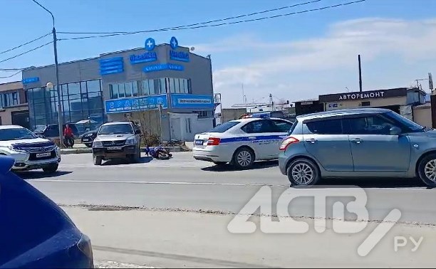 Мотоциклист пострадал после столкновения с пикапом в Южно-Сахалинске