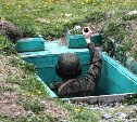 На Сахалине военнослужащие отрабатывают навыки метания боевых ручных гранат