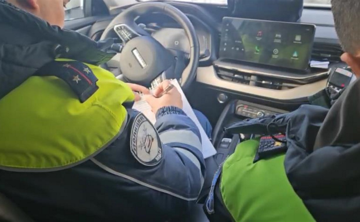 Семь пьяных автомобилистов поймали сотрудники сахалинской ГАИ в понедельник