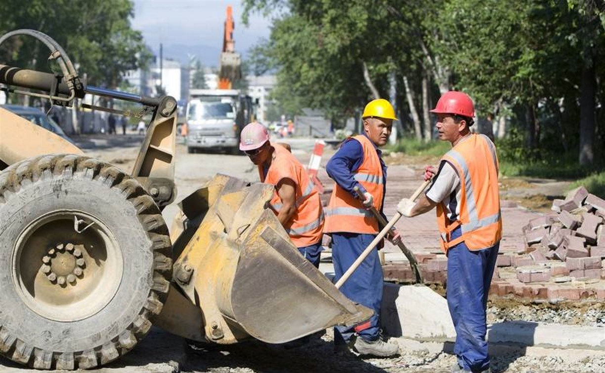 Квота на иностранную рабочую силу в Сахалинской области вновь снизилась