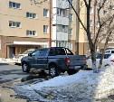 В Южно-Сахалинске разыскивает свидетелей ДТП на улице Комсомольской