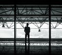 Россиянин по наводке "куратора" прибыл на Сахалин для сбыта оптовой партии наркотиков
