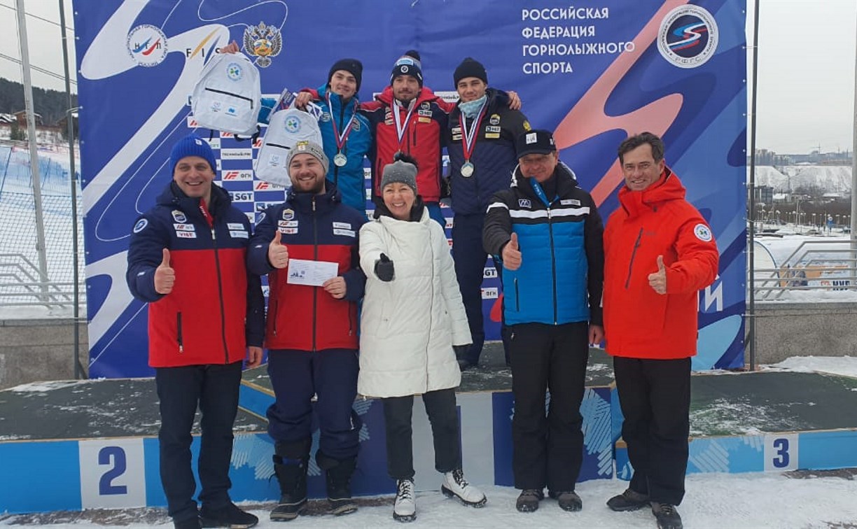 Десять медалей Кубка России завоевали сахалинские горнолыжники