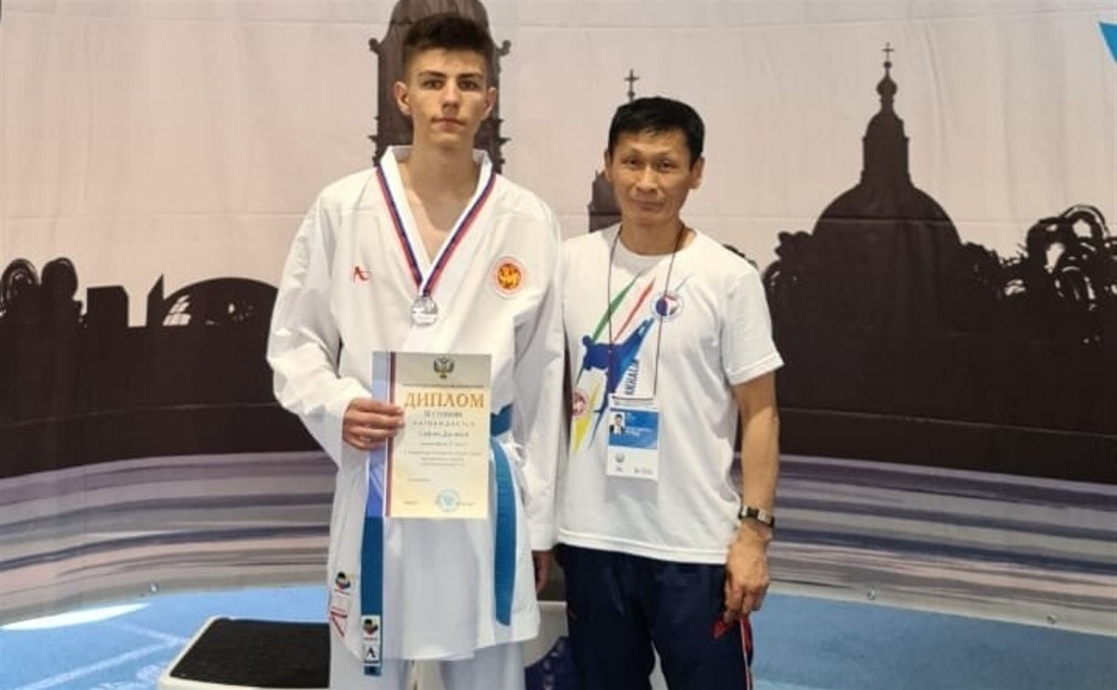 Сахалинский каратист стал призером всероссийских соревнований по спорту глухих