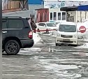 Шлагбаум на южно-сахалинской оптовой базе на Украинской потребовали убрать 