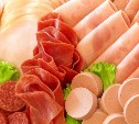Опасное мясо на прилавках: в популярной продукции нашли бактерии и антибиотики