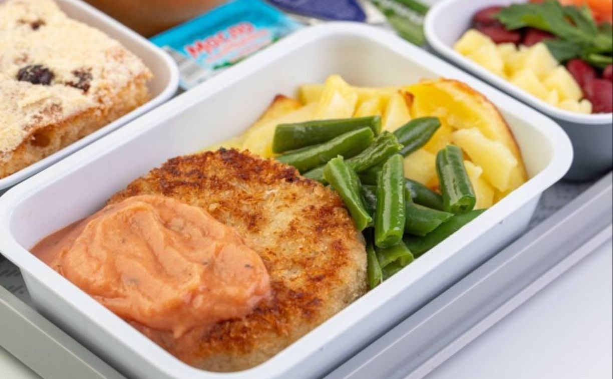 Пикша и наггетсы: бортовое меню обновили в авиакомпании "Аэрофлот"