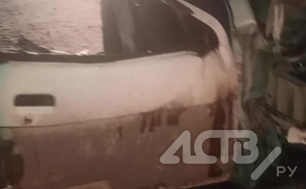 Новые кадры с места смертельного ДТП в Углегорске: от Daihatsu Terios практически ничего не осталось