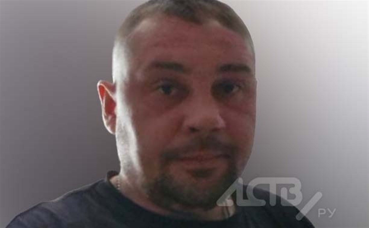 В Корсакове продолжают искать 35-летнего мужчину В Корсакове продолжают искать 35-летнего мужчину