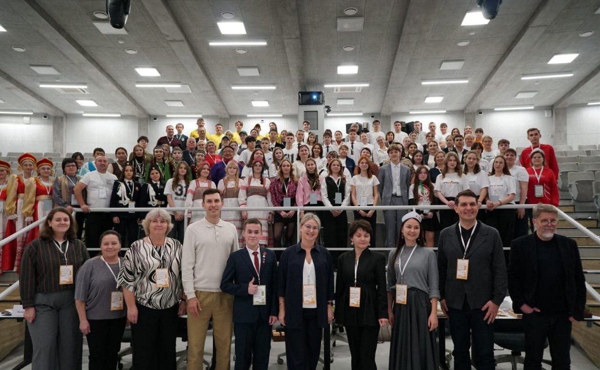 Школьницы из Тараная вошли в число лучших юных аграриев России