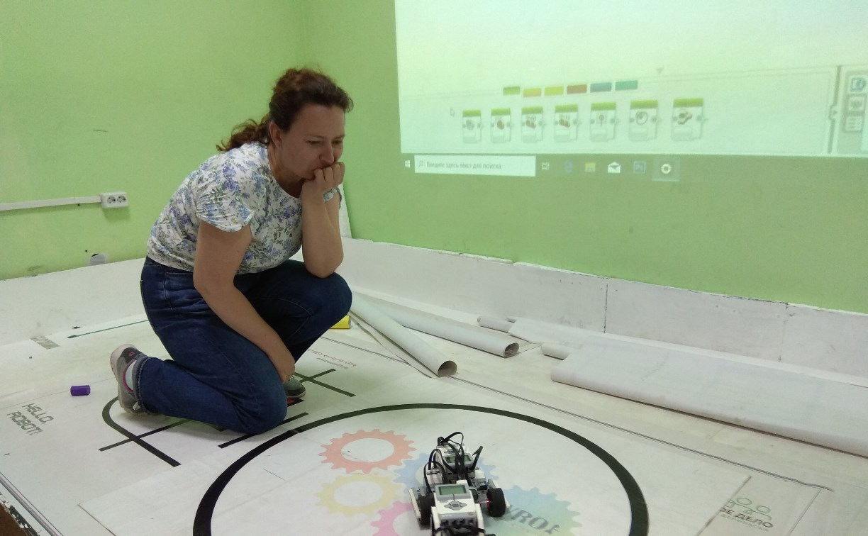 Сахалинские преподаватели освоили робототехнику