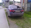 Почти млн рублей заплатили автомобилисты за неправильную парковку в Южно-Сахалинске