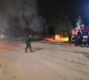 Пожар на улице Комсомольской потушили в Ногликах
