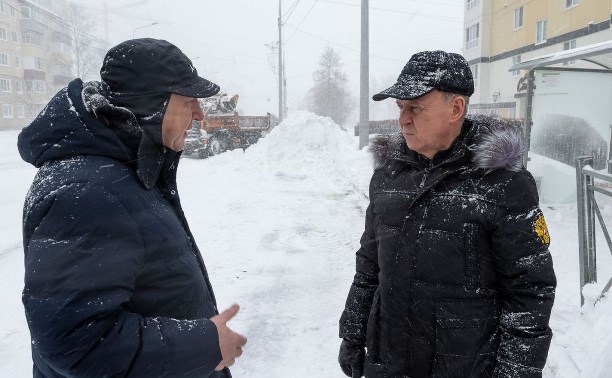 Мэр Южно-Сахалинска провел оперативный штаб по прохождению циклона