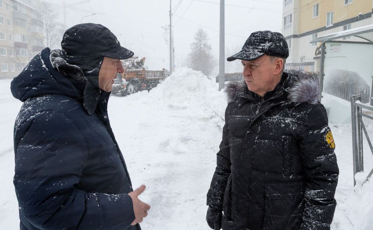 Мэр Южно-Сахалинска провел оперативный штаб по прохождению циклона