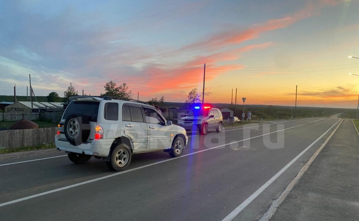 Автомобиль Suzuki Escudo смяло в результате ДТП на севере Сахалина