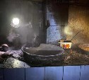Пожар в пристройке к кафе потушили в Южно-Сахалинске