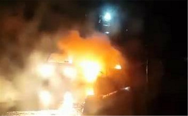 Автомобиль сгорел в Южно-Сахалинске в ночь с 8 на 9 октября