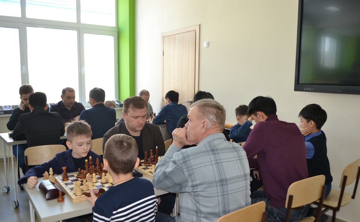 Победителей семейного турнира по шахматам определили в Южно-Сахалинске