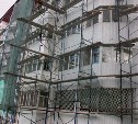Власти раскритиковали ремонтников в южно-сахалинских дворах