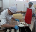Всемирно известный пекарь из Японии провёл мастер-класс для сахалинских коллег (ВИДЕО)