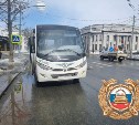 Автобус в Южно-Сахалинске сбил 81-летнюю женщину