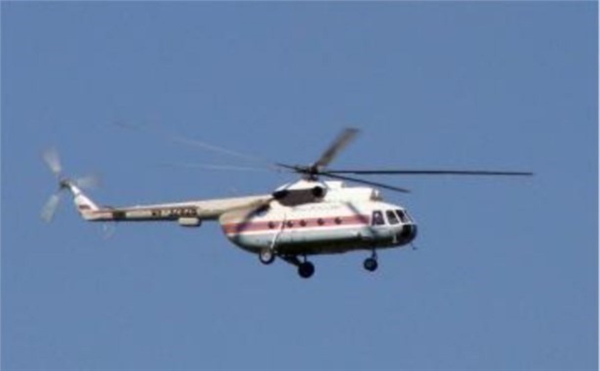 Пациентку с судна-рефрижиратора вертолётом перевезли на Сахалин