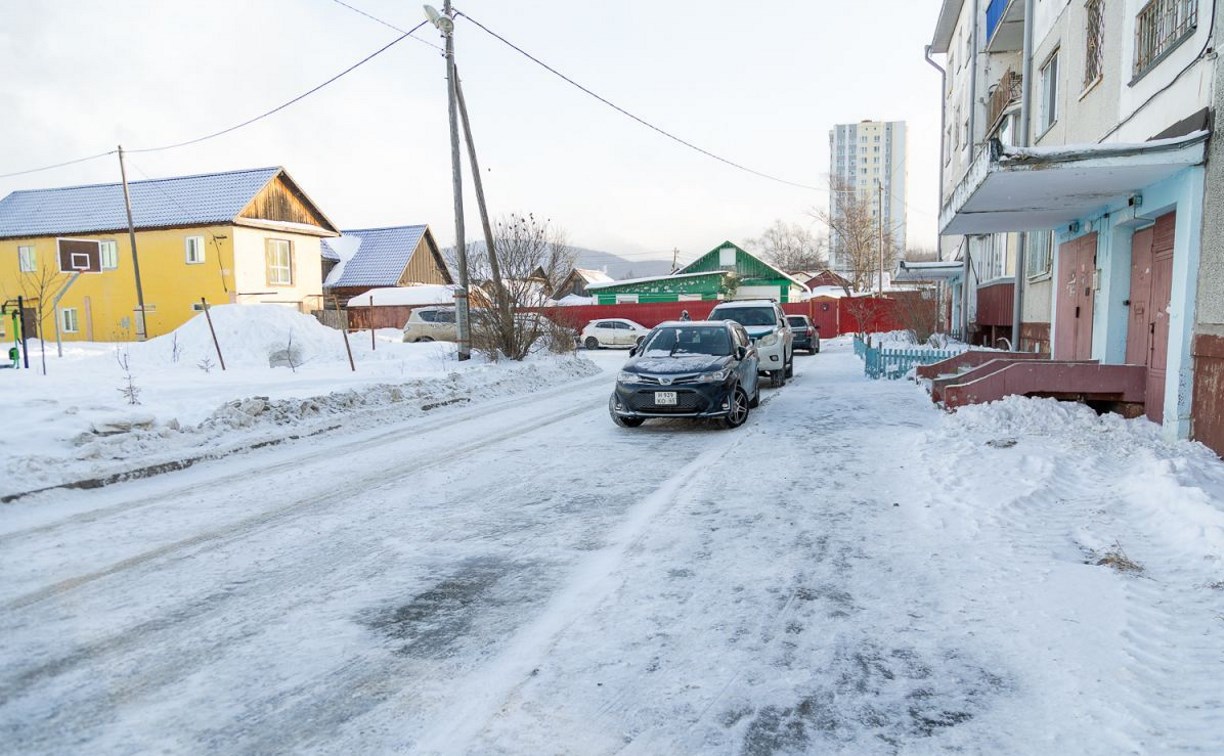 Жители нескольких домов Южно-Сахалинска договорились с УК о "премиум-уборке"