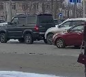 Кроссовер въехал в заднюю часть "Патриота" в Южно-Сахалинске 