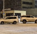 Две иномарки не поделили оживлённый перекрёсток в Южно-Сахалинске
