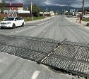 На двух ж/д переездах в Южно-Сахалинске нашли дефекты 