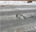 В Долинске разваливается «Горбатый мост» (ФОТО)