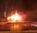 Пожар в ангаре в Южно-Сахалинске уничтожил 400 квадратных метров