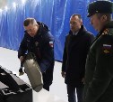 Первую в новом году партию спецтехники передали власти Сахалина военным на СВО
