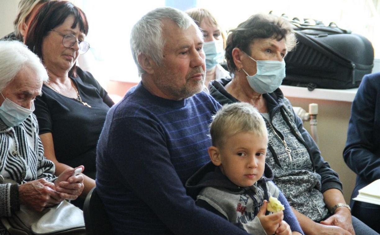 Терапевта для сельской амбулатории в Чапаево ищут в Корсаковском районе