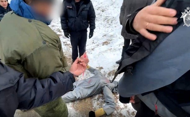 Появилось видео с обвиняемыми в жестоком убийстве сахалинцами
