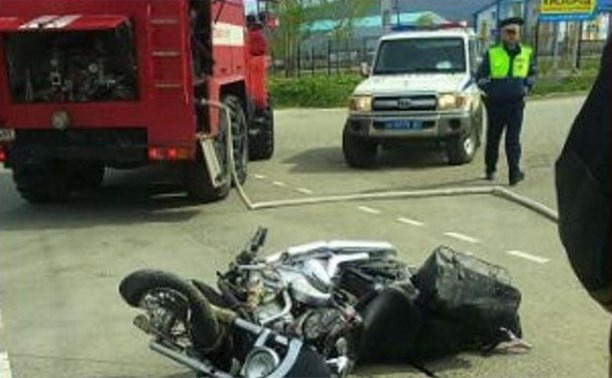 Внедорожник сбил мотоциклиста в Южно-Сахалинске
