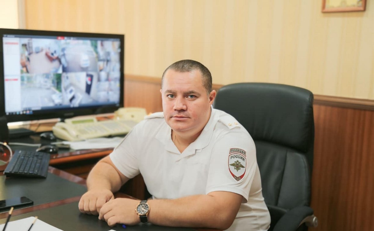 Жители северных районов Сахалина решили дорожные проблемы на встрече с начальником ГАИ