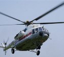 На поиски пропавших в Макаровском районе рыбаков вылетел вертолёт