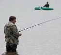 Оформить бесплатные путевки на лов лосося сахалинцы смогут в МФЦ с июля
