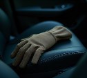 В Южно-Сахалинске пассажир иномарки перевозил наркотики в перчатке