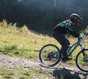 Сахалинский «Горный воздух» завершил велосезон соревнованиями по даунхиллу