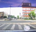 Встретились два одиночества: утренний таран на красный свет в Южно-Сахалинске попал на видео