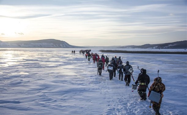 Все рыбаки покинули льдину у берегов Сахалина - МЧС